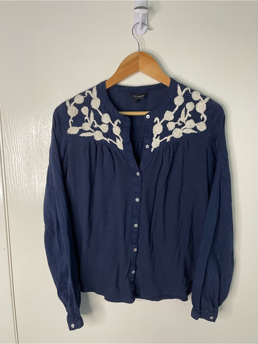 Lucky Brand Navy Embroidered Boho Blouse Small
